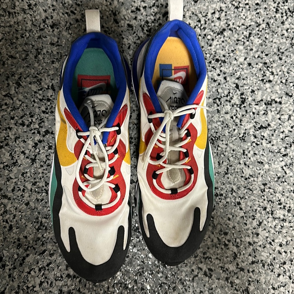 Nike size 12 Air 270 react.